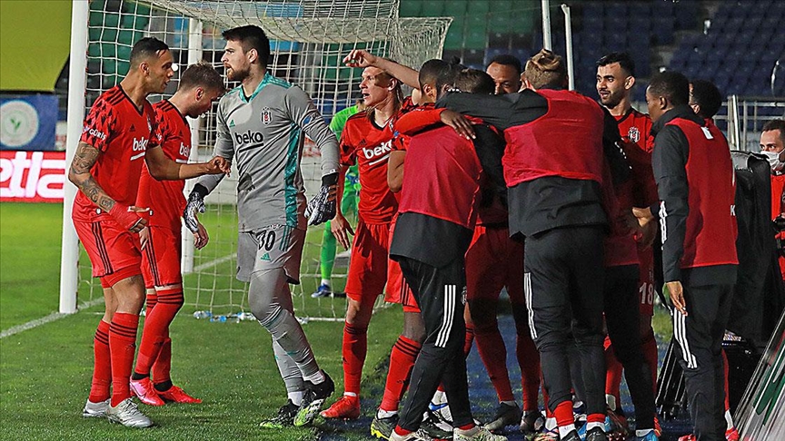 Beșiktaș a învins meciul crucial cu Çaykur Rizespor