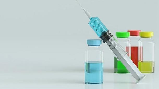 Covid-19: Η Ιαπωνία ξεκίνησε τις κλινικές δοκιμές του πρώτου πιθανού εμβολίου