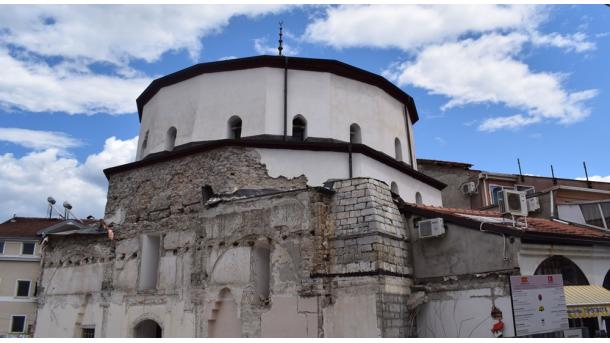 Protesta kundër restaurimit të minares së xhamisë së Ali Pashës në Ohër