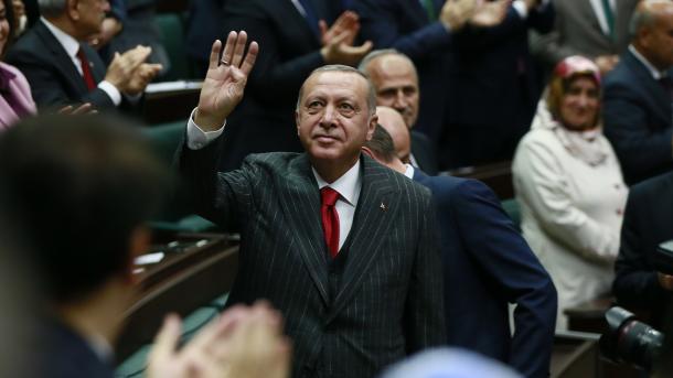 اردوغان: ترک ملت به تل د امت دعزت په خاطر حقه مبارزه کوي