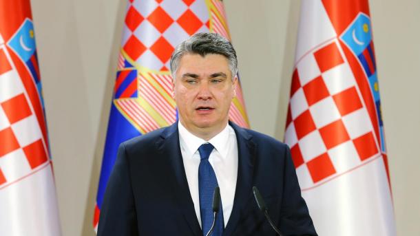 Zoran Milanoviç: Nëse Rusia dhe Ukraina përplasen, Kroacia do të tërhiqet nga NATO-ja | TRT  Shqip