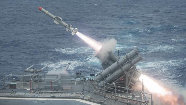 Tajvan – Një anije patrullimi lëshon aksidentalisht një raketë supersonike