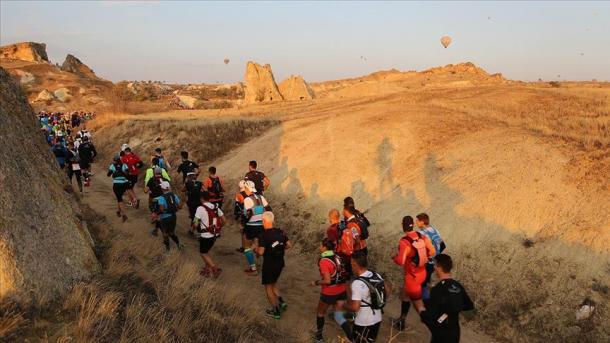 Participam 2.500 atletas da Salomon Cappadocia Ultra Trail