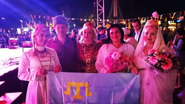 Kon’yaaltı festivalendä tatarlar | TRT  Tatarça