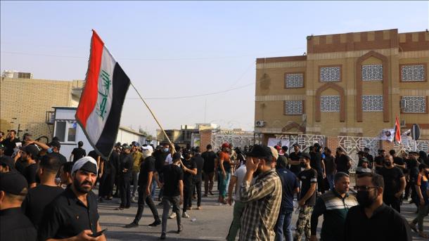 ANÁLISE DA ATUALIDADE: A Ameaça de Guerra Civil no Iraque e o Novo Plano de Jogo de Sadr