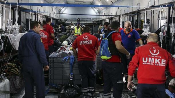 somali saglik ekibi.jpg