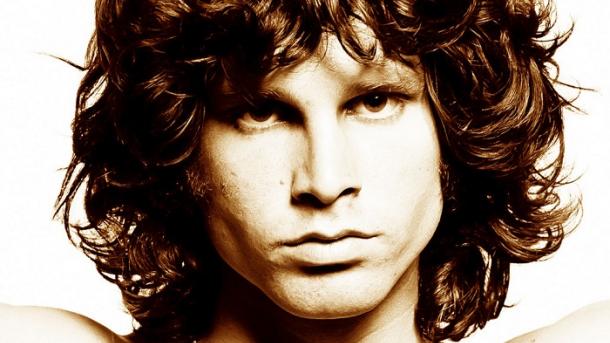 Jim Morrison: fãs visitam túmulo nos 50 anos da morte do cantor - Estadão