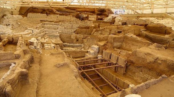 Çatalhöyük: um sítio do Período Neolítico