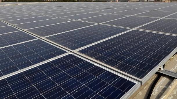 Kinezët do të investojnë në energjinë diellore në Turqi