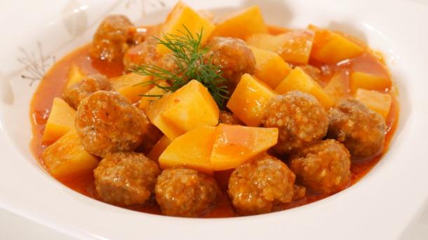 Estofada de albóndigas: un plato indispensable de las mesas en Anatolia