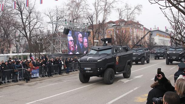 BeH - Republika Serbe kremton 9 janarin pavarësisht se kjo festë është shpallur antikushtetuese | TRT  Shqip