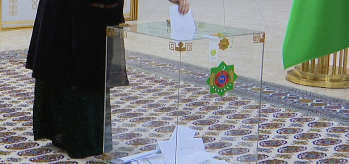 Türkmenistanda saýlawlar geçirildi