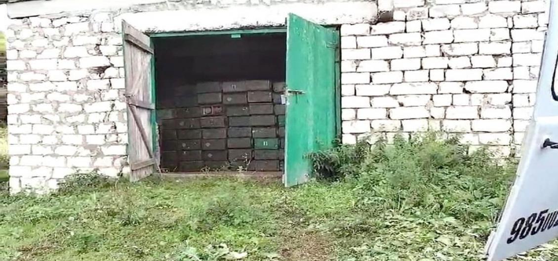 Lőszerraktárakat találtak Kozluköprü faluban