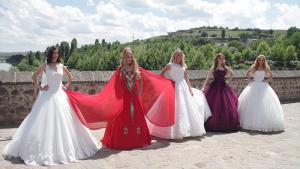 Orosz modellek léptek szőnyegre Diyarbakırban