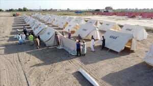土耳其为巴基斯坦灾民分发2.6 万顶帐篷