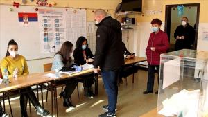 Građani Srbije glasali za promenu Ustava u oblasti pravosuđa
