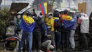 Gobierno e indígenas ecuatorianos acuerdan poner fin a más de dos semanas de protestas