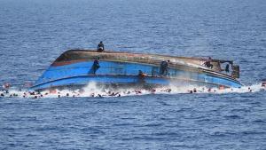 Felborult egy túlterhelt hajó, több mint nyolcvanon meghaltak A Kongói Demokratikus Köztársaságban