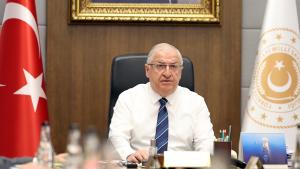 تاکید وزیر دفاع ملی ترکیه بر مبارزه قاطعانه با تروریزم