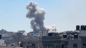 در حمله هوایی اسرائیل به غزه دو پرسنل بهداشتی جان باختند