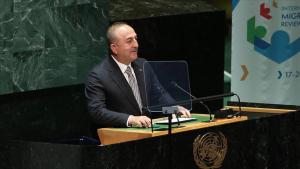 Çavusoglu: Armenia duhet t'u përgjigjet qasjeve vullnetmira në lidhje me Azerbajxhanin