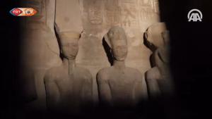Misırda II Ramsesqa qoyaş bärgän