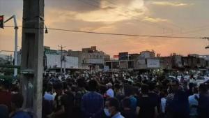 یک تن طی اعتراضات به گرانی در ایران درگذشت