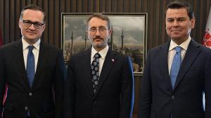 Altun Üzbäkstan qunaqları belän oçraştı