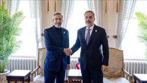 دیدار وزیر خارجه ترکیه با سرپرست وزارت امور خارجه ایران