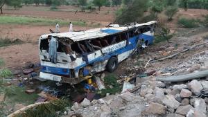 Buszbaleset Nigériában:16 halott