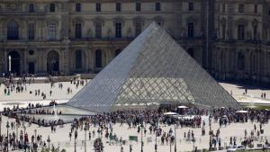 Museo del Louvre di Parigi entrerà in una fase di rinnovamento