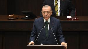 Erdogan: "Dünýä bir psihopatyň, bir wampiriň gan bilen iýmitlenýän wagşylygyna tomaşa edýär" diýdi
