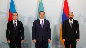 مذاکرات صلح بین آذربایجان و ارمنستان آغاز شد