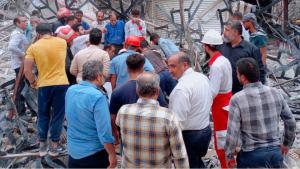 Ιράν: Κατέρρευσε 10ώροφο κτίριο