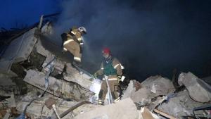 Най-малко 13 души са били ранени при въздушен удар по украивския град Днепър