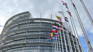 پارلمان اروپا خواستار تحریم عاملان قتل مهسا امینی شد