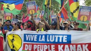 تطاهرات همبستگی کاناک‌ها، مردم بومی کالدونیای جدید در پاریس