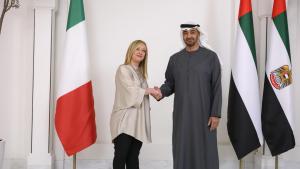 Giorgia Meloni incontra il presidente bin Zayed Al Nahyan