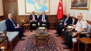 ترکیه به انهدام مواضع پ.ک.ک و ی.پ.گ در سوریه و عراق ادامه می‌دهد