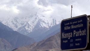 پاکستان، نانگا پربت کو سر کرنے والے دو کوہ پیما سے رابطہ منقطع