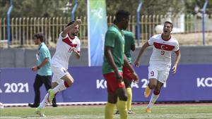 تیم ملی فوتبال ترکیه تیم کامرون را 3 بر 2 شکست داد