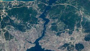 NASA İstanbulun kosmosdan çəkilən fotolarını yayıb