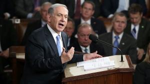 Netanyahu aplaudido no Congresso dos EUA: "Não foram mortos civis em Gaza"