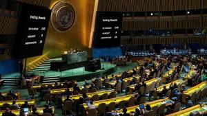 联合国通过旨在重新讨论巴勒斯坦地位的决议