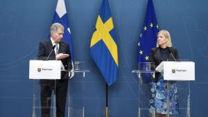 Finlanda dhe Suedia paraqesin zyrtarisht aplikimet e tyre për anëtarësim në NATO