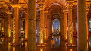 Basílica Cisterna: um tesouro subterrâneo em Istambul