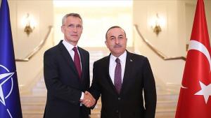 Il ministro Cavusoglu sente al telefono il segretario generale della NATO Stoltenberg
