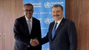 Ministri i Shëndetësisë Fahrettin Koca takon Drejtorin e Përgjithshëm të OBSH-së