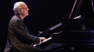 Italiyalik bastakor Ludovico Einaudi Turkiyada konsert beradi