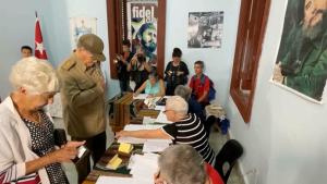 En Cuba los electores acudieron a las urnas para elegir a los miembros de la Asamblea Nacional